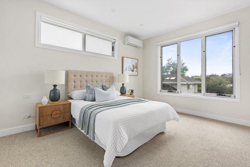 Photo - 3/4 Catherine Avenue, Mount Waverley VIC 3149 - Image 6