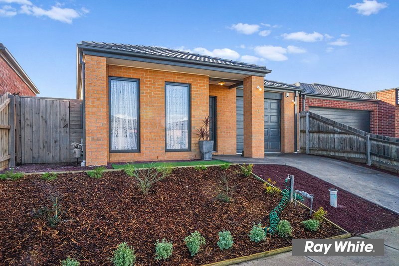 Photo - 34 Chantelle Parade, Tarneit VIC 3029 - Image 3