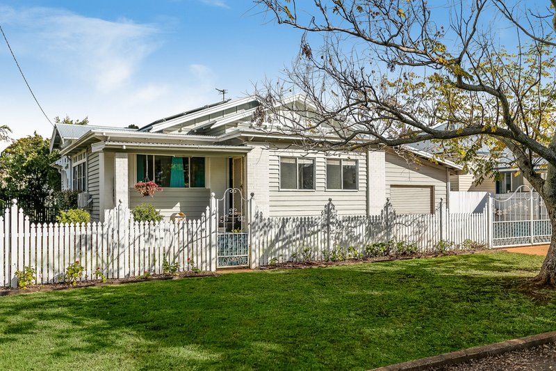 Photo - 34 Charlotte Street, Newtown QLD 4350 - Image 14