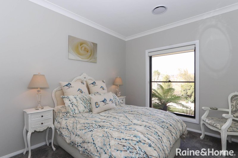 Photo - 34 Cherry Lane, Robin Hill NSW 2795 - Image 12