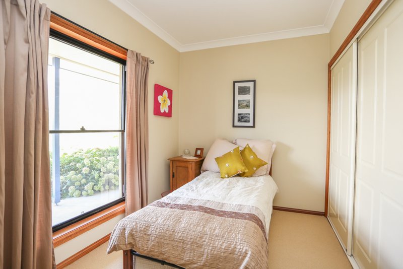 Photo - 34 Cherry Lane, Robin Hill NSW 2795 - Image 13