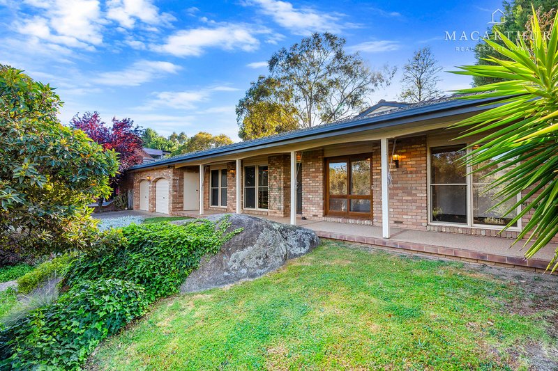 34 Churchill Avenue, Kooringal NSW 2650