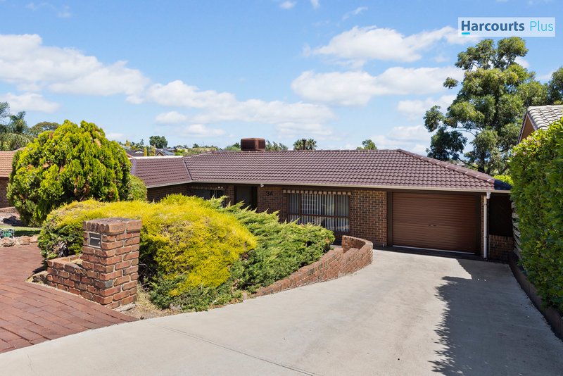 Photo - 34 Coringle Crescent, Hallett Cove SA 5158 - Image 2