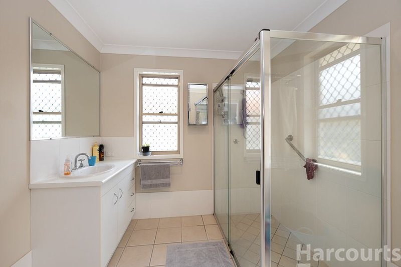 Photo - 34 Corrimal Place, Sandstone Point QLD 4511 - Image 11