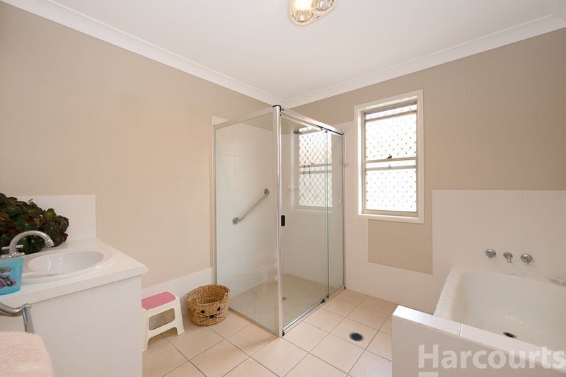 Photo - 34 Corrimal Place, Sandstone Point QLD 4511 - Image 12