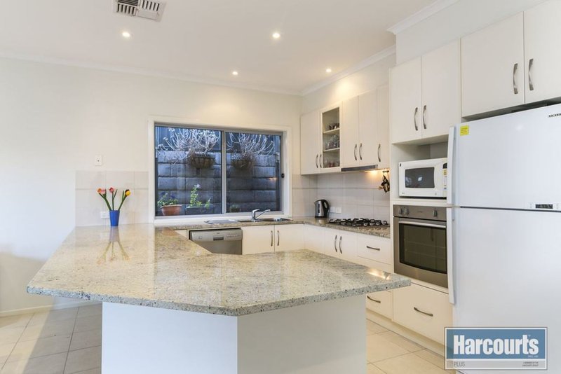 Photo - 34 Coulter Street, Flagstaff Hill SA 5159 - Image 12