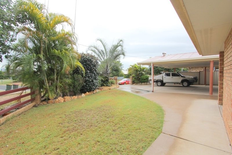 Photo - 34 Cowan Crescent, Emerald QLD 4720 - Image 20