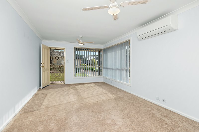 Photo - 3/4 Cowmeadow Road, Mount Hutton NSW 2290 - Image 2