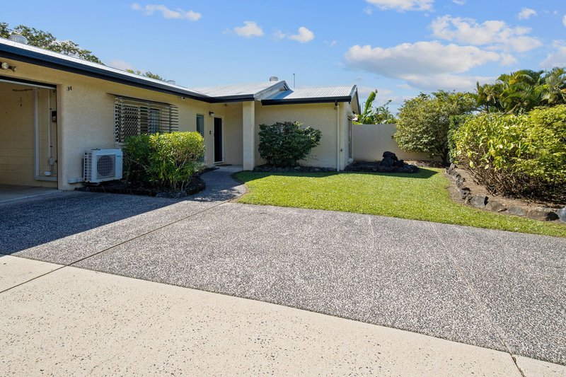 Photo - 34 Cracknell Road, White Rock QLD 4868 - Image 13