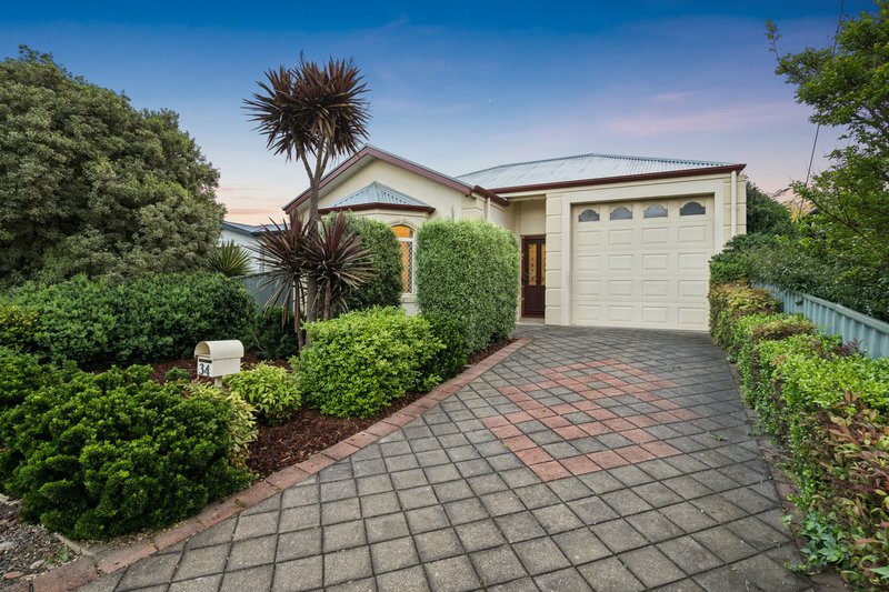 Photo - 34 Craig Terrace, Mount Barker SA 5251 - Image 2