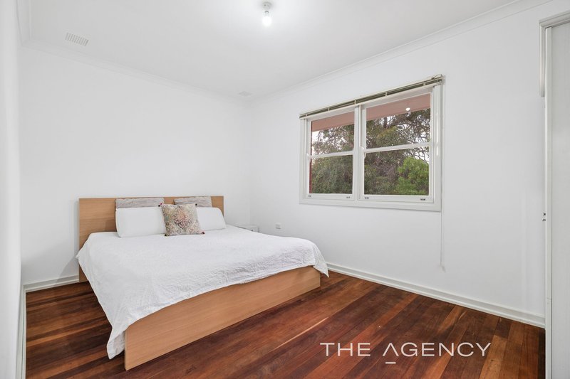 Photo - 34 Crayden Road, Kalamunda WA 6076 - Image 11