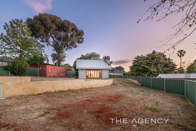 Photo - 34 Crayden Road, Kalamunda WA 6076 - Image 19