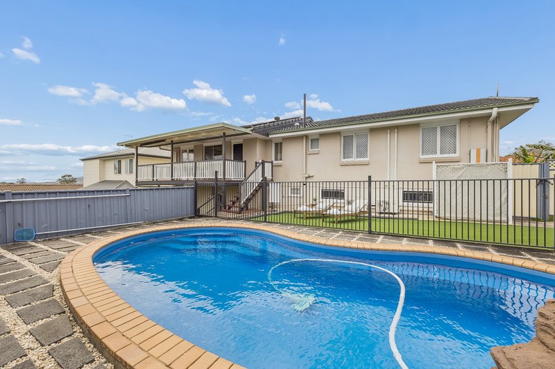 Photo - 34 Cresthaven Drive, Mansfield QLD 4122 - Image 23