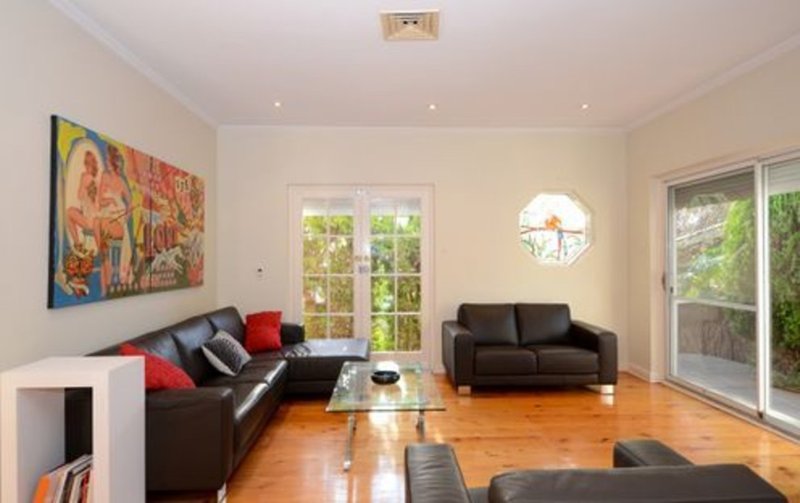 Photo - 34 Crompton Drive, Wattle Park SA 5066 - Image 9