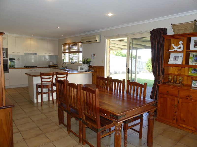 Photo - 34 Cunnington St , Bundaberg East QLD 4670 - Image 15