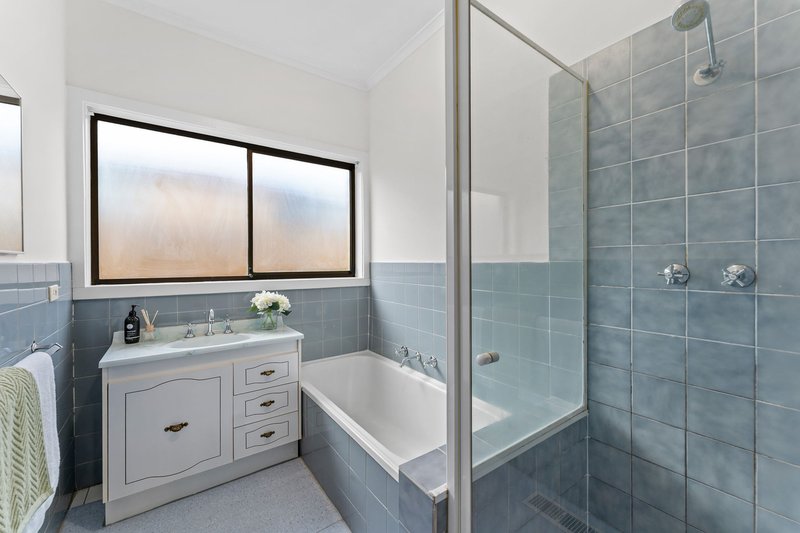 Photo - 34 Cyprus Street, Lalor VIC 3075 - Image 7