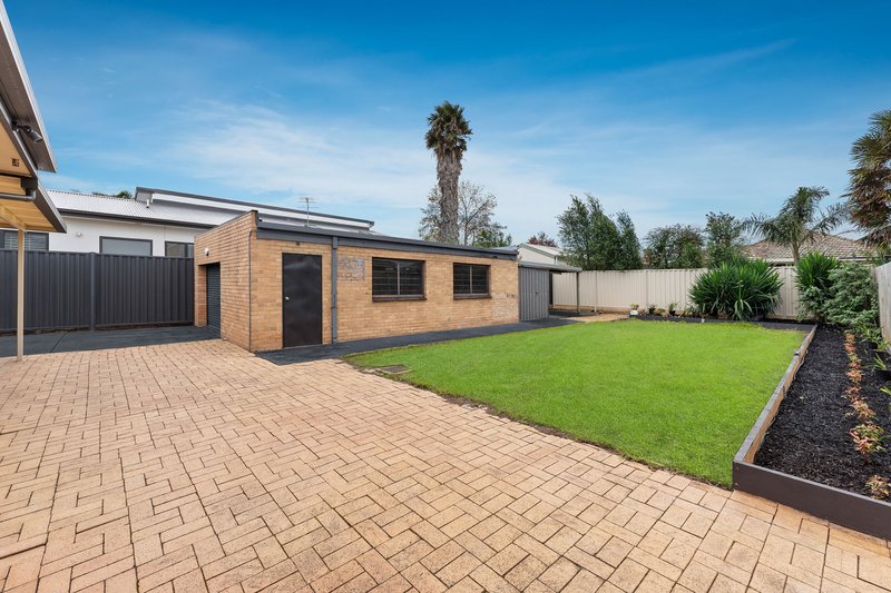 Photo - 34 Cyprus Street, Lalor VIC 3075 - Image 9