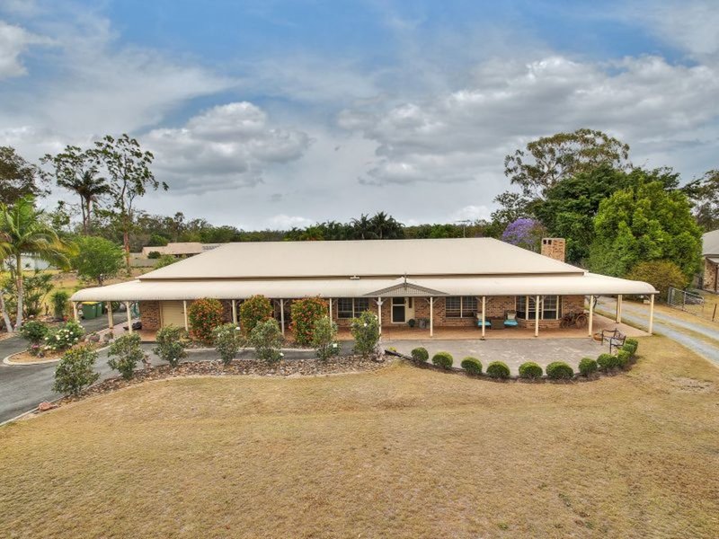 34 Dalkeith Court, Park Ridge South QLD 4125