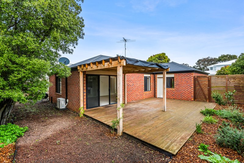 Photo - 34 Daly Boulevard, Highton VIC 3216 - Image 13