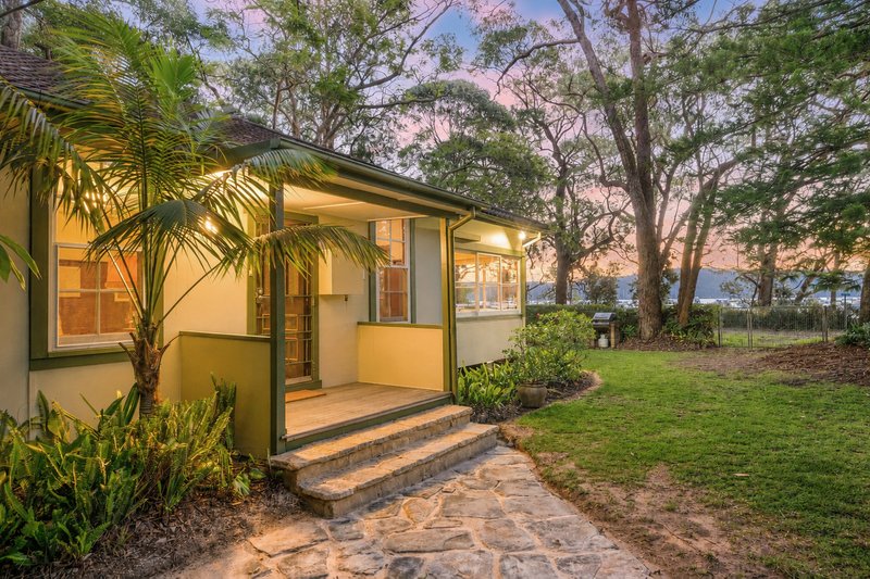 Photo - 34 Delecta Avenue, Clareville NSW 2107 - Image 5