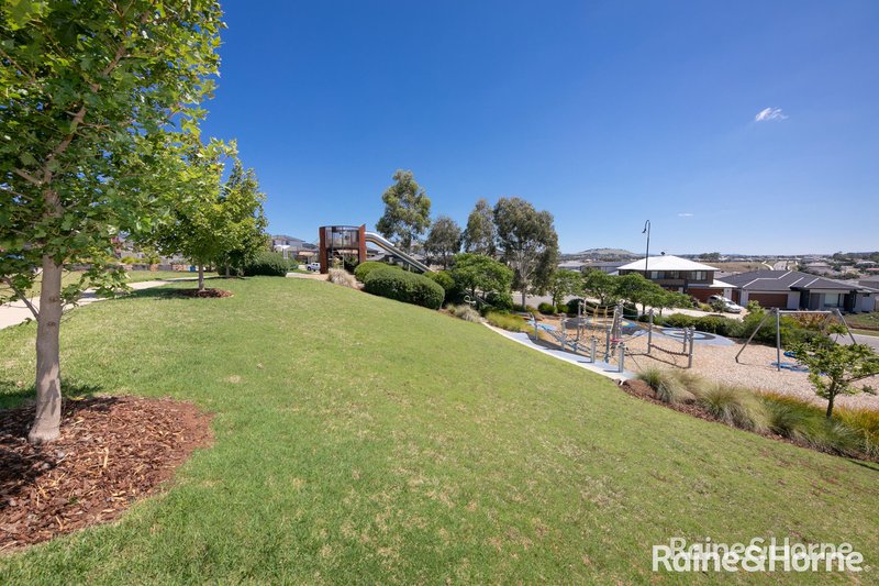 Photo - 34 Delia Avenue, Sunbury VIC 3429 - Image 8