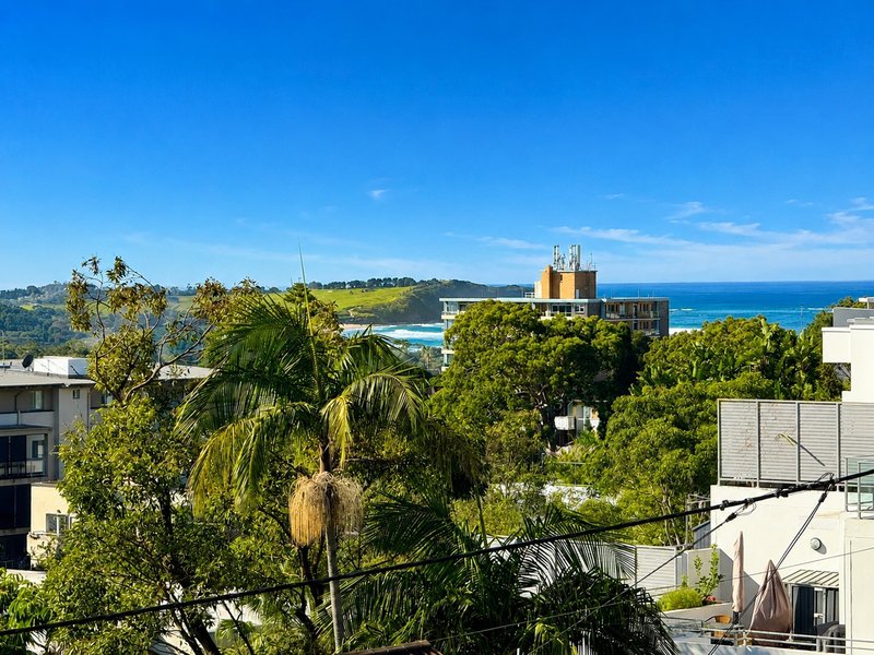 Photo - 34 Delmar Parade, Dee Why NSW 2099 - Image 2
