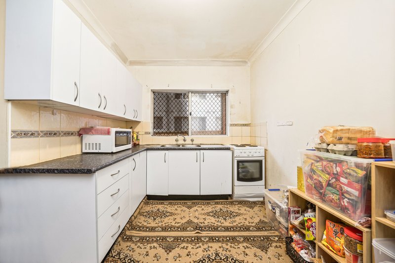 Photo - 3/4 Denman Avenue, Wiley Park NSW 2195 - Image 5