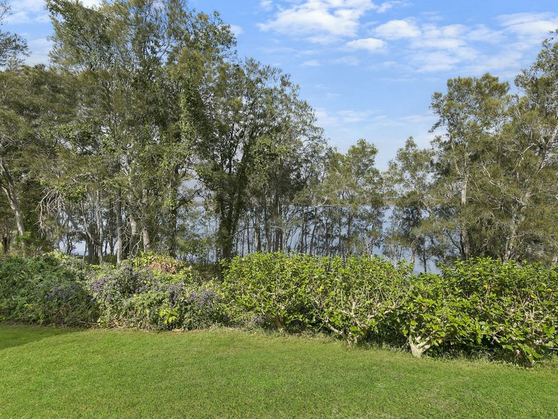 Photo - 34 Diamond Head Drive, Budgewoi NSW 2262 - Image 16