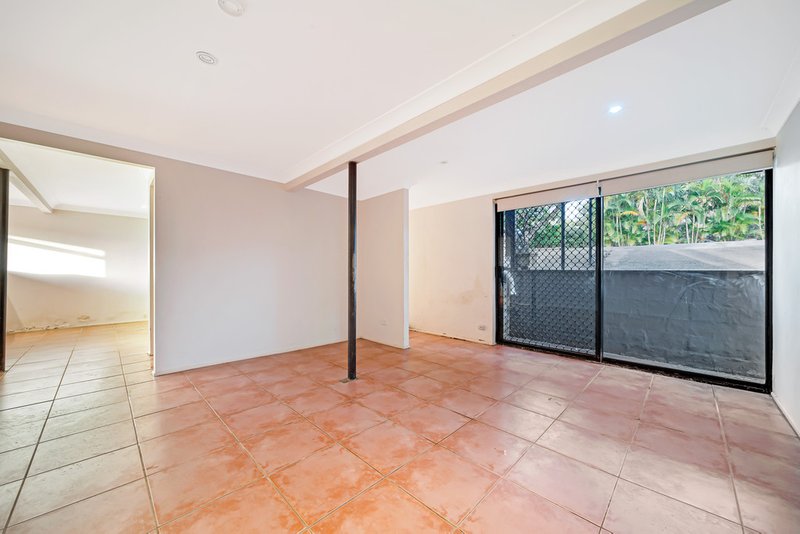 Photo - 34 Donna Ave , Rochedale South QLD 4123 - Image 12