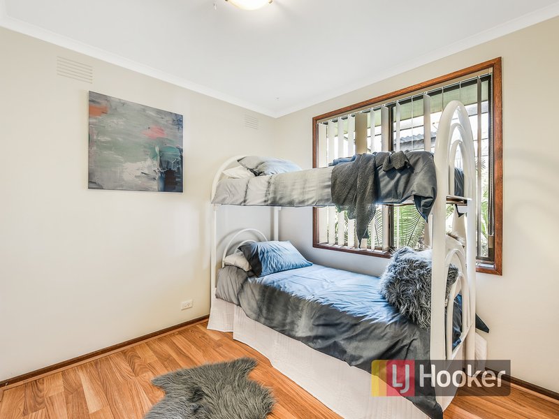 Photo - 34 Duff Street, Cranbourne VIC 3977 - Image 10