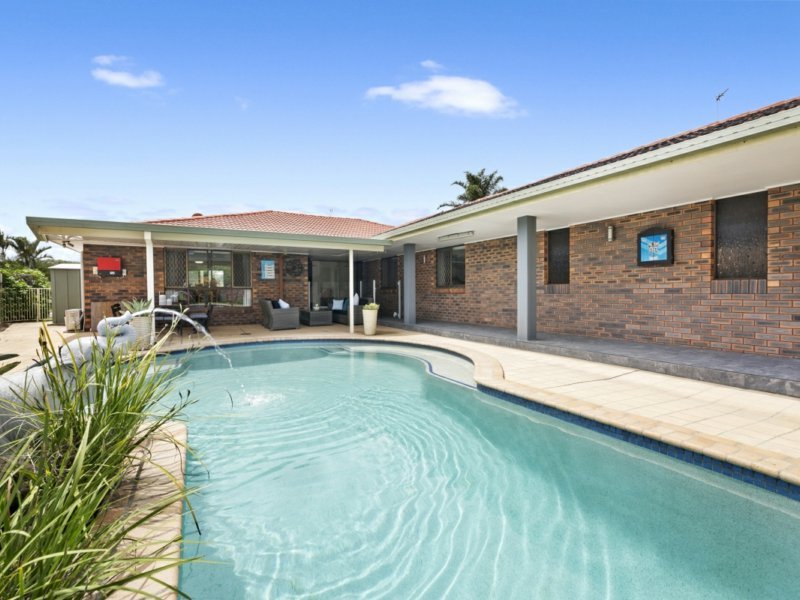 34 Dunlin Drive, Burleigh Waters QLD 4220