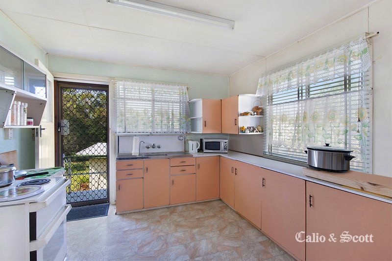 Photo - 34 Dunne St , Brighton QLD 4017 - Image 2