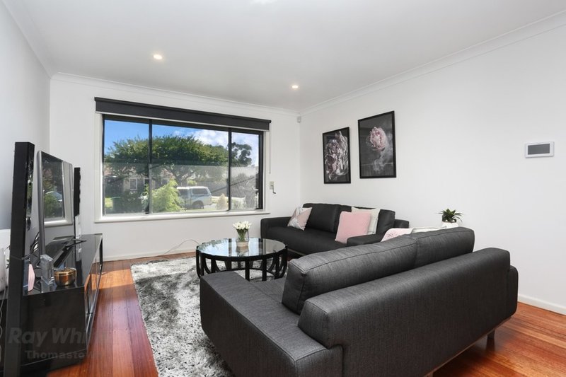 Photo - 34 Edmondson Street, Lalor VIC 3075 - Image 4