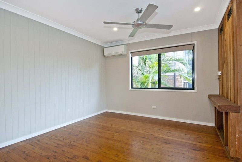 Photo - 34 Eileen Avenue, Southport QLD 4215 - Image 8