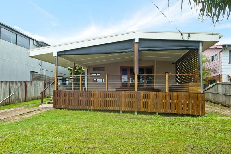 Photo - 34 Eileen Avenue, Southport QLD 4215 - Image 16