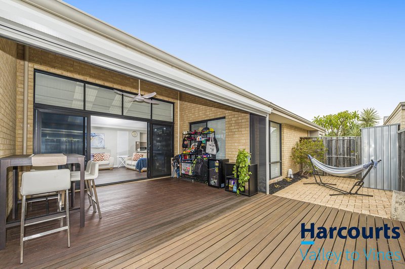 Photo - 34 Elmina Avenue, Ellenbrook WA 6069 - Image 20