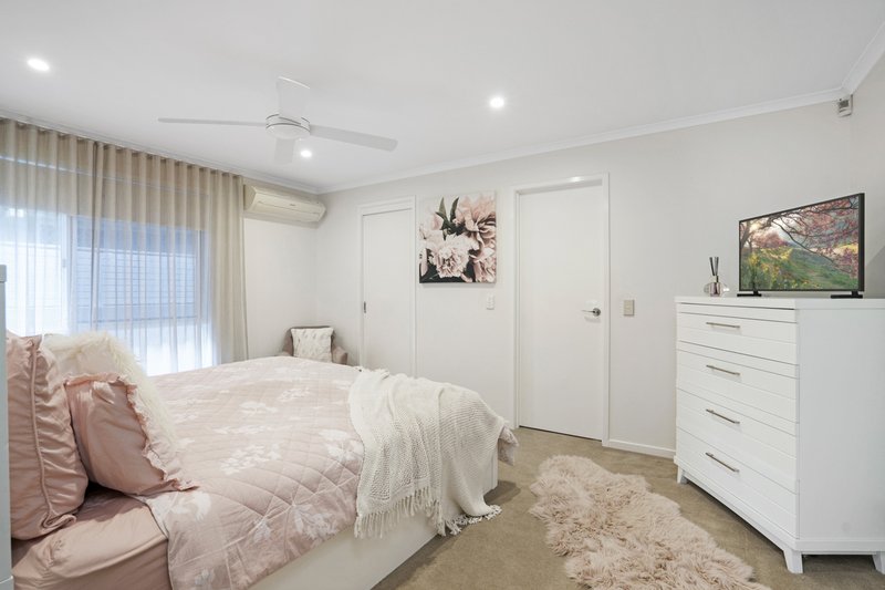 Photo - 34 Emerton Crescent, Robina QLD 4226 - Image 10