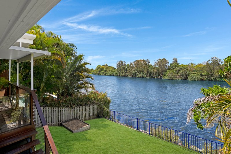 Photo - 34 Emerton Crescent, Robina QLD 4226 - Image 19