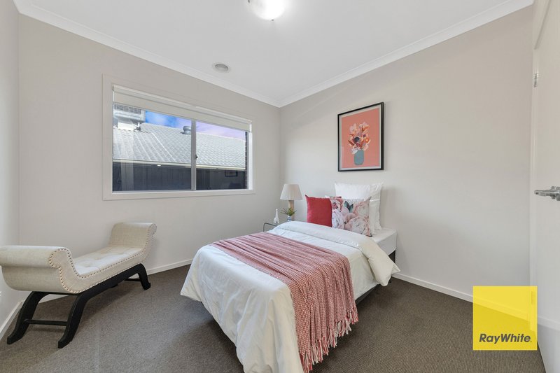 Photo - 34 Etherington Drive, Mernda VIC 3754 - Image 16