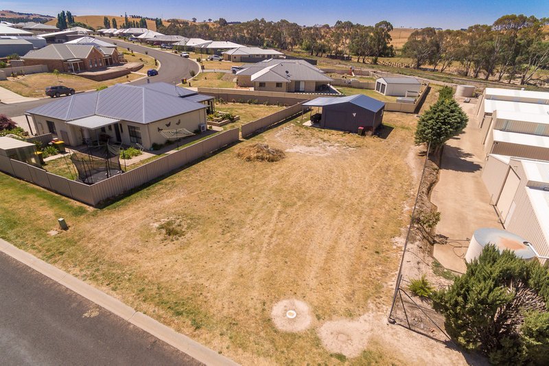 34 Ewin Street, Blayney NSW 2799