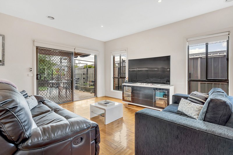 Photo - 34 Fairhaven Avenue, Beveridge VIC 3753 - Image 10