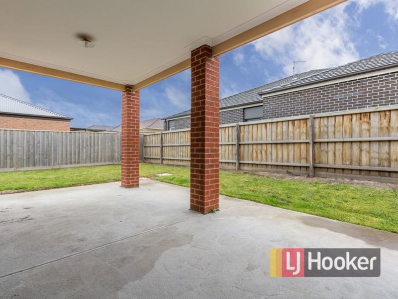 Photo - 34 Flinders Park Drive, Officer VIC 3809 - Image 17