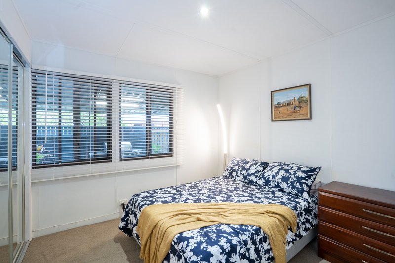 Photo - 34 Ford Street, Bongaree QLD 4507 - Image 14