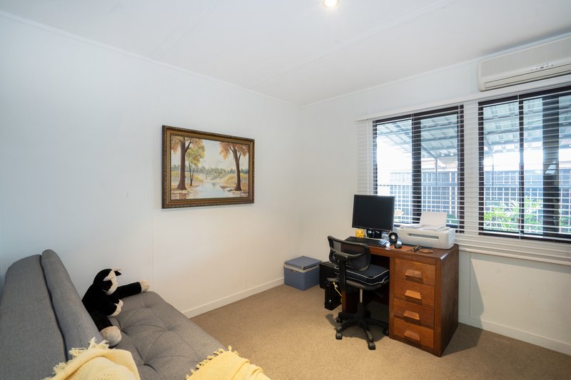 Photo - 34 Ford Street, Bongaree QLD 4507 - Image 16