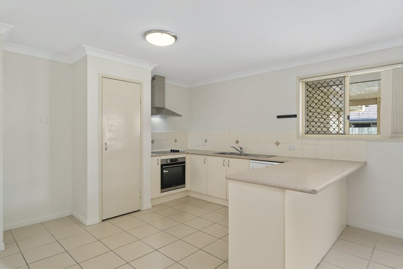 Photo - 34 Gallipoli Court, Caboolture South QLD 4510 - Image 5