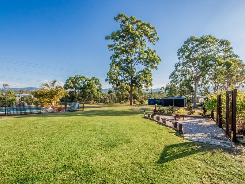 34 Ginger Rogers Road, Maudsland QLD 4210