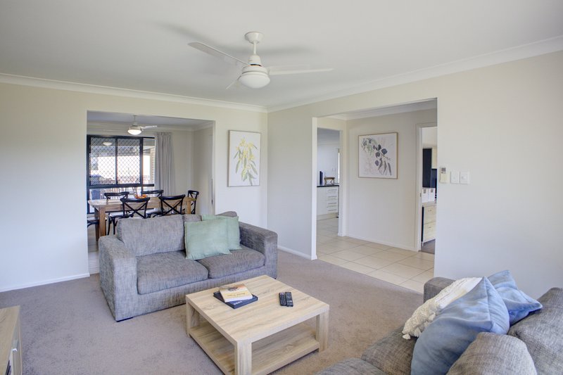 Photo - 34 Glencoe Place, Thagoona QLD 4306 - Image 10