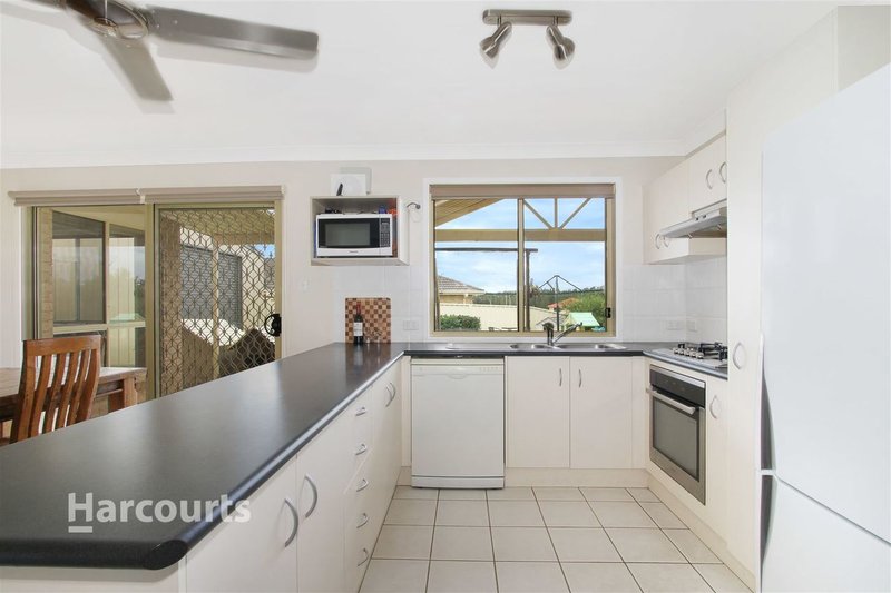 Photo - 34 Glengarry Way, Horsley NSW 2530 - Image 3