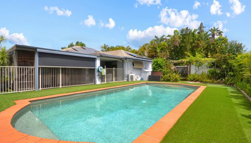Photo - 34 Glenwater Crescent, Helensvale QLD 4212 - Image 1