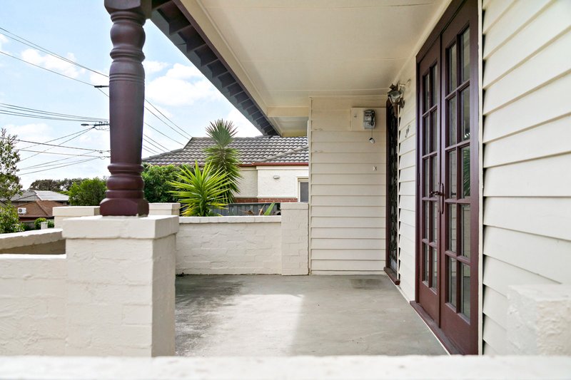 Photo - 34 Grandview Road, Preston VIC 3072 - Image 4